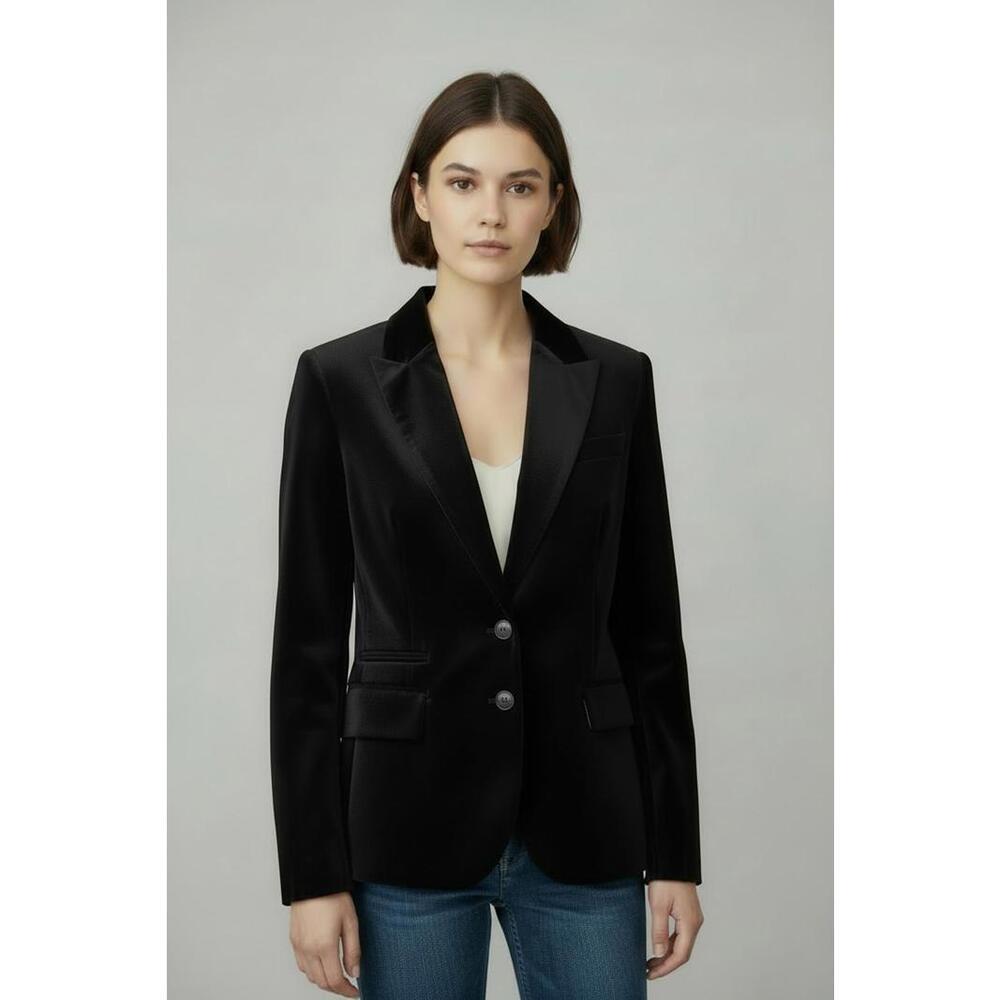 LOFT Petite Women’s Black Velvet, Three Button Blazer, Size 6P